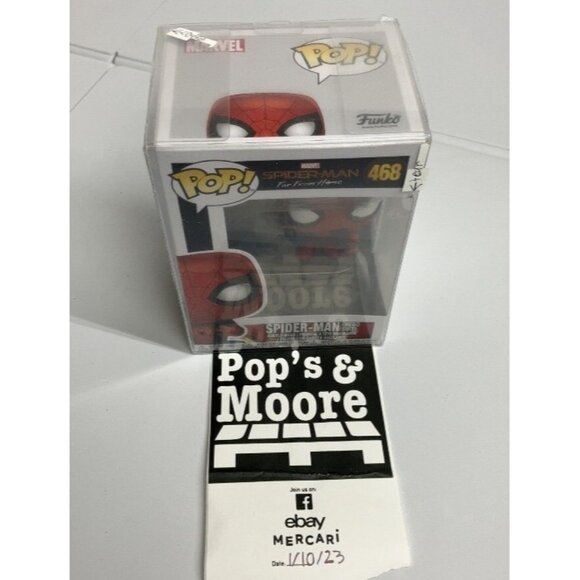 Funko Pop! Spider-Man Far From Home:Spider-Man Hero Suit 468 Figure W/Protector - Picture 12 of 13